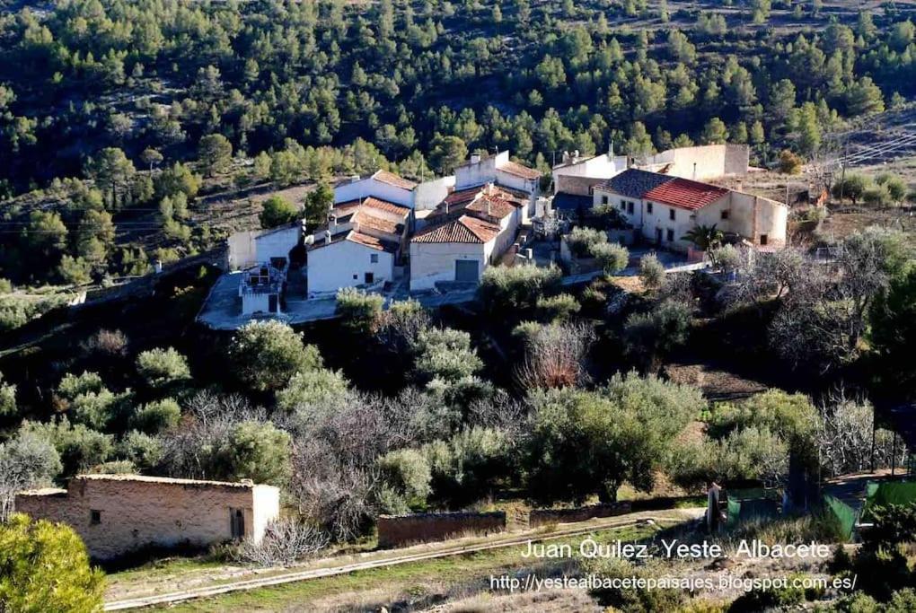 Casa Rural Con Encanto Senorio Manchego Albacete Yeste Exterior foto